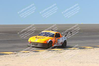 media/Oct-15-2023-Lucky Dog Racing Chuckwalla (Sun) [[f659570f60]]/2nd Stint Bowl/